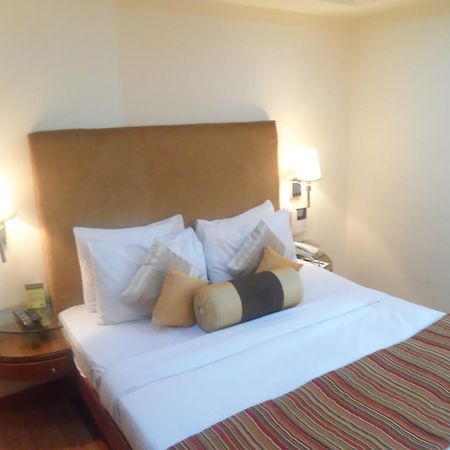 Ohris Banjara Hotel Хидерабад Екстериор снимка