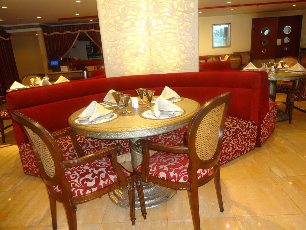 Ohris Banjara Hotel Хидерабад Екстериор снимка