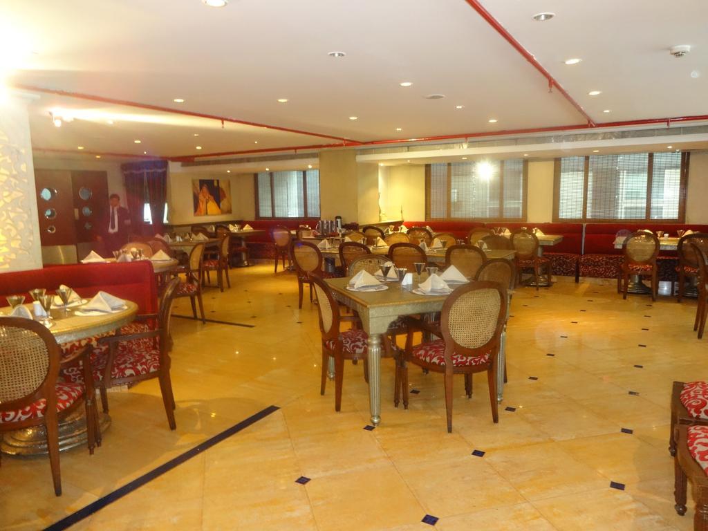 Ohris Banjara Hotel Хидерабад Екстериор снимка