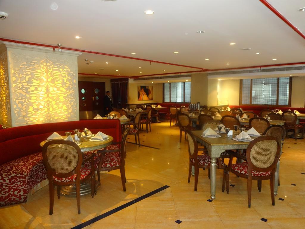 Ohris Banjara Hotel Хидерабад Екстериор снимка