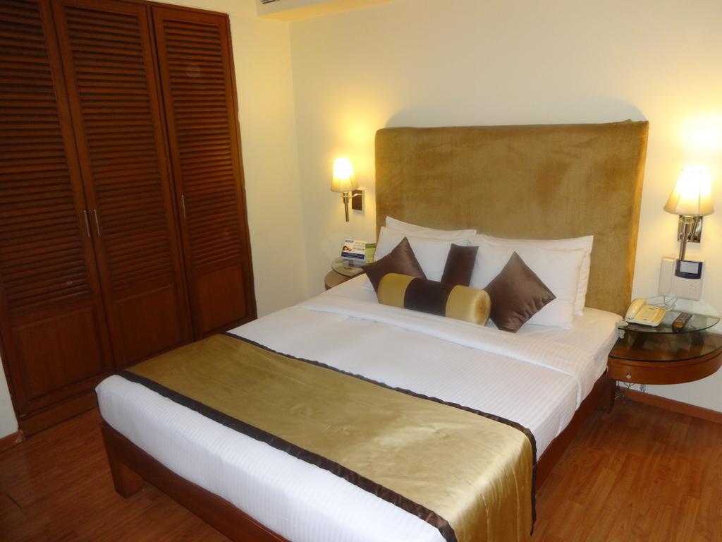 Ohris Banjara Hotel Хидерабад Екстериор снимка
