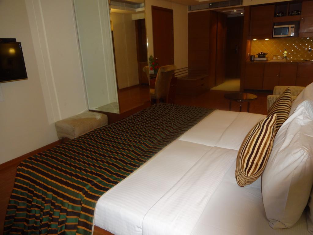 Ohris Banjara Hotel Хидерабад Екстериор снимка