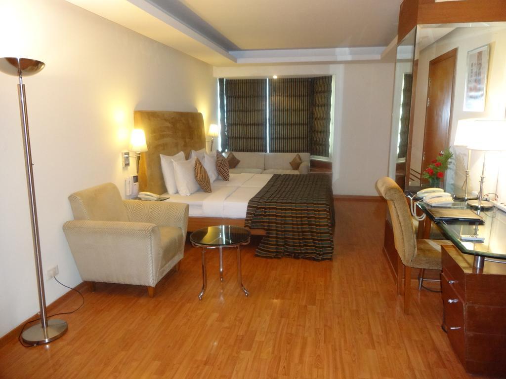 Ohris Banjara Hotel Хидерабад Екстериор снимка