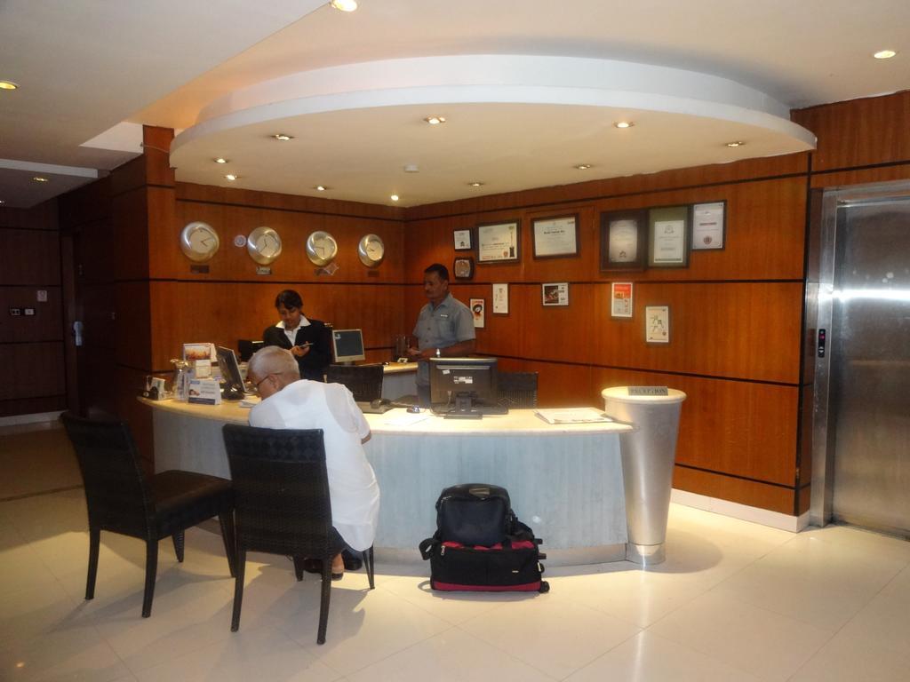 Ohris Banjara Hotel Хидерабад Екстериор снимка