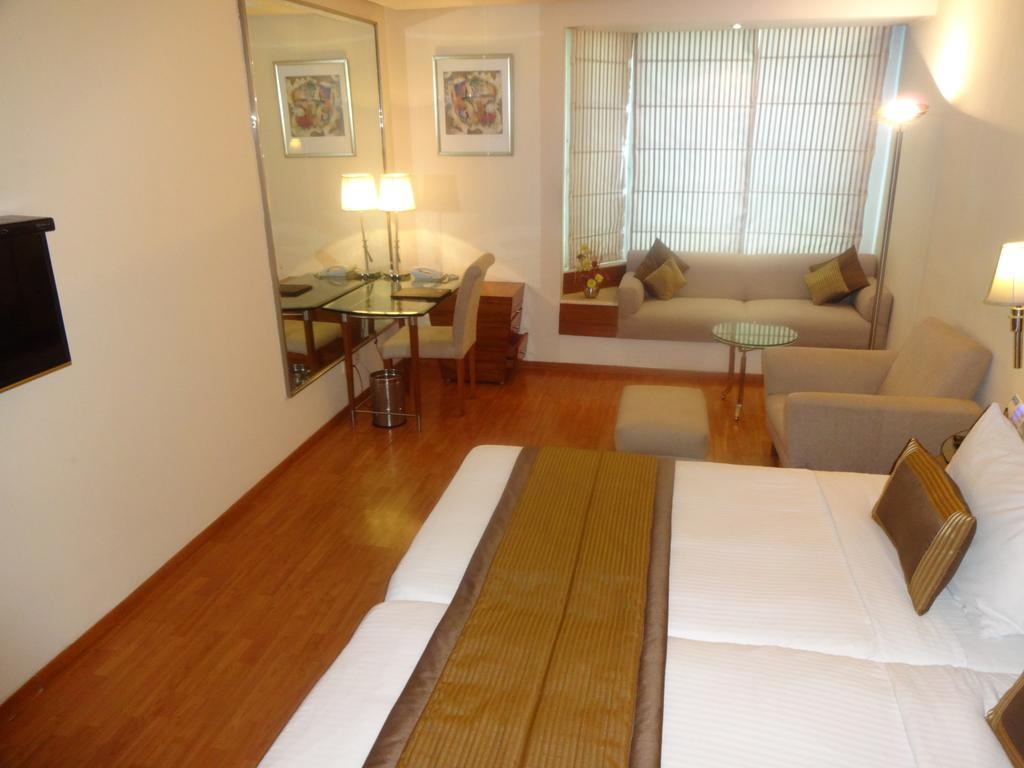 Ohris Banjara Hotel Хидерабад Екстериор снимка